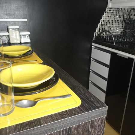 Apartamento Encantador Em Curitiba Esterno foto