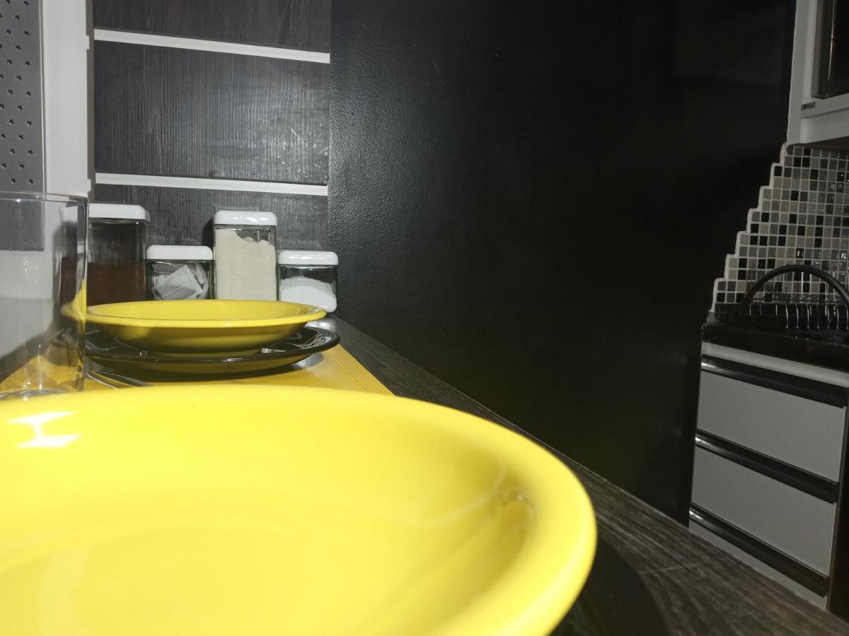 Apartamento Encantador Em Curitiba Esterno foto